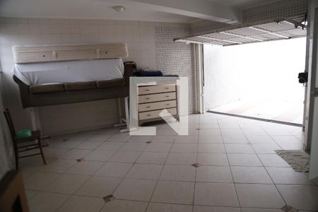 Casa à venda com 100m², 3 quartos e 3 vagasGaragem Coberta 1