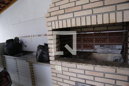 Casa à venda com 100m², 3 quartos e 3 vagasChurrasqueira