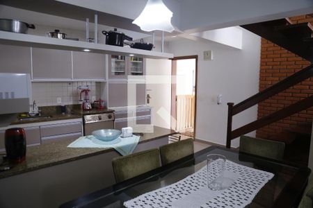 Casa à venda com 100m², 3 quartos e 3 vagasCozinha