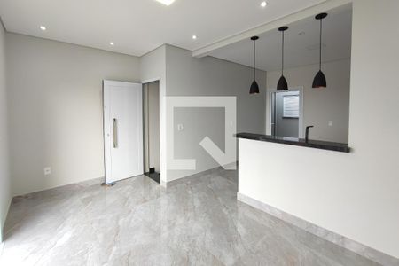 Sala de casa para alugar com 3 quartos, 116m² em Parque Jambeiro, Campinas