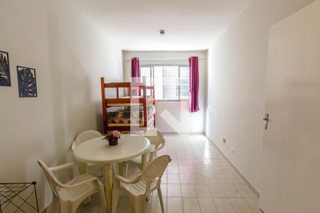 Sala/Quarto de kitnet/studio para alugar com 1 quarto, 35m² em Caiçara, Praia Grande