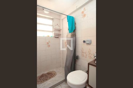 Banheiro de apartamento para alugar com 1 quarto, 33m² em Centro Histórico, Porto Alegre