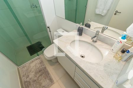 Apartamento à venda com 135m², 2 quartos e 2 vagas Apartamento à venda com 135m², 2 quartos e 2 vagasBanheiro da Suíte 2