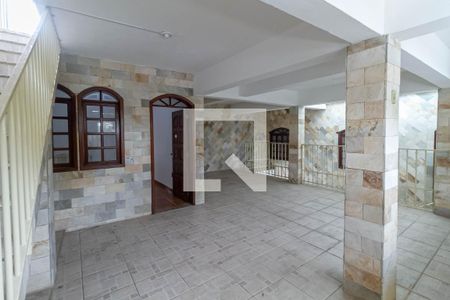 Casa à venda com 360m², 10 quartos e 2 vagasEntrada/Garagem