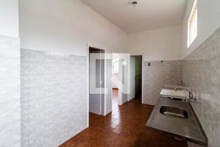 Casa à venda com 360m², 10 quartos e 2 vagasCasa 2 - Cozinha e área de serviço