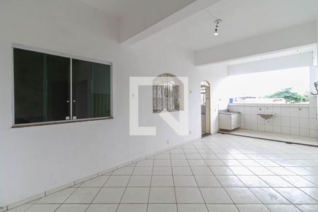 Casa à venda com 360m², 10 quartos e 2 vagasCasa 1 - Quintal