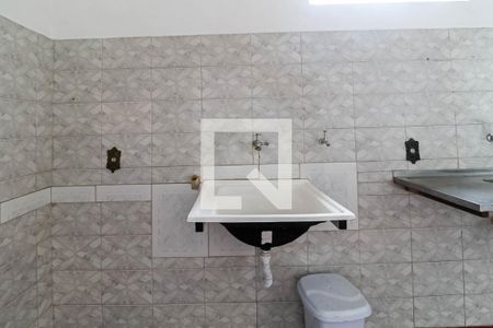 Casa à venda com 360m², 10 quartos e 2 vagasCasa 2 - Cozinha e área de serviço