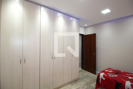 Casa à venda com 240m², 4 quartos e 2 vagasQuarto 2