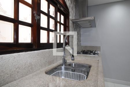 Casa à venda com 240m², 4 quartos e 2 vagasCozinha