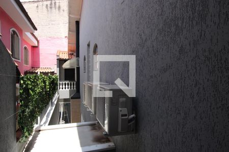 Casa à venda com 240m², 4 quartos e 2 vagasQuarto Suíte - varanda