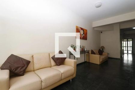 Apartamento à venda com 57m², 2 quartos e 1 vagaHall de entrada
