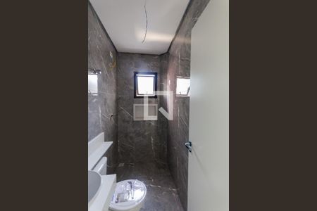 Apartamento à venda com 140m², 3 quartos e 4 vagas Apartamento à venda com 140m², 3 quartos e 4 vagasBanheiro