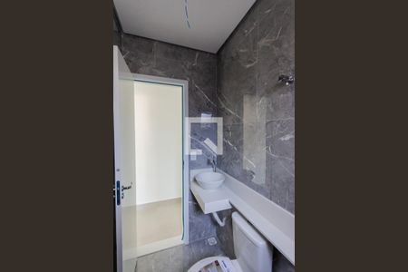 Apartamento à venda com 140m², 3 quartos e 4 vagas Apartamento à venda com 140m², 3 quartos e 4 vagasBanheiro