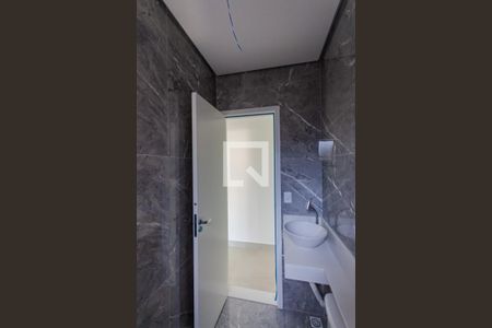 Apartamento à venda com 140m², 3 quartos e 4 vagas Apartamento à venda com 140m², 3 quartos e 4 vagasBanheiro