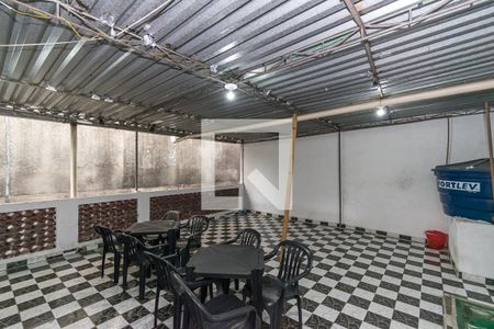 Casa à venda com 100m², 1 quarto e sem vaga Casa à venda com 100m², 1 quarto e sem vagaTerraço