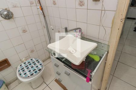Casa à venda com 100m², 1 quarto e sem vaga Casa à venda com 100m², 1 quarto e sem vagaBanheiro