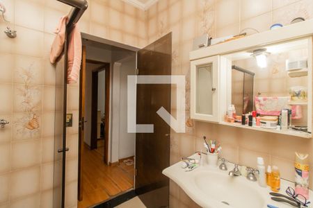 Casa à venda com 125m², 3 quartos e 4 vagasBanheiro