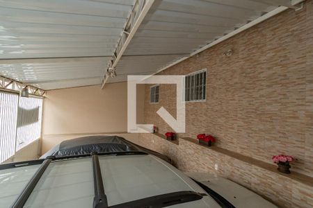 Casa à venda com 190m², 3 quartos e 3 vagas Casa à venda com 190m², 3 quartos e 3 vagasGaragem