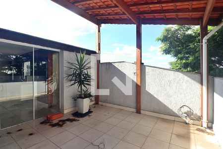 Apartamento à venda com 105m², 2 quartos e 1 vagaCobertura