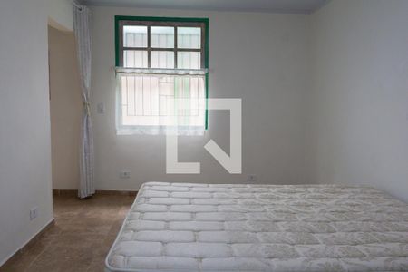 Quarto de casa para alugar com 1 quarto, 30m² em Caxingui, São Paulo