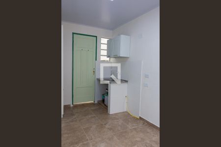 Cozinha de casa para alugar com 1 quarto, 30m² em Caxingui, São Paulo
