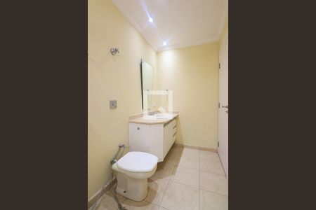 Apartamento para alugar com 309m², 4 quartos e 4 vagasSuíte 2 - Banheiro do Quarto 2