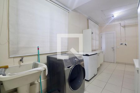 Apartamento para alugar com 309m², 4 quartos e 4 vagasÁrea de Serviço