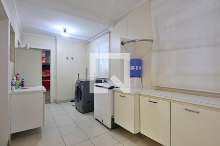 Apartamento para alugar com 309m², 4 quartos e 4 vagasÁrea de Serviço