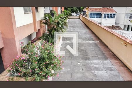 Apartamento à venda com 78m², 2 quartos e 1 vagaÁrea comum