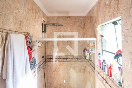 Casa à venda com 234m², 3 quartos e 4 vagasBanheiro do Quarto 1