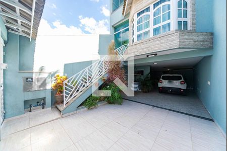 Casa à venda com 234m², 3 quartos e 4 vagasGaragem 