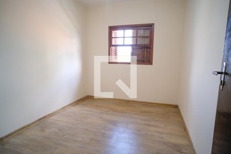 Casa à venda com 155m², 4 quartos e 2 vagas Casa à venda com 155m², 4 quartos e 2 vagasQuarto 3