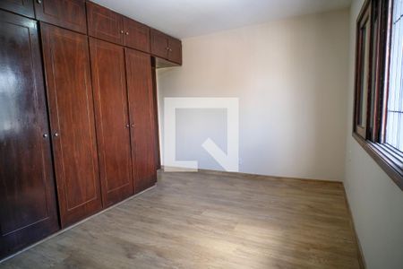 Casa à venda com 155m², 4 quartos e 2 vagas Casa à venda com 155m², 4 quartos e 2 vagasQuarto 4 - Suíte