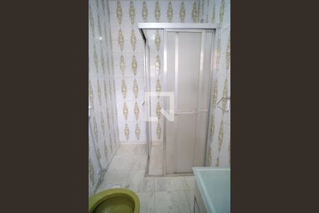 Casa à venda com 155m², 4 quartos e 2 vagas Casa à venda com 155m², 4 quartos e 2 vagasBanheiro da Suíte 2
