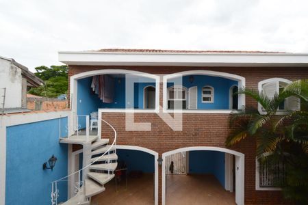 Casa à venda com 500m², 4 quartos e 3 vagasVista da Suíte 2