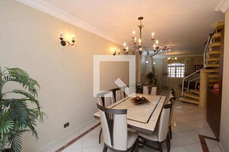 Casa à venda com 500m², 4 quartos e 3 vagasSala de Jantar