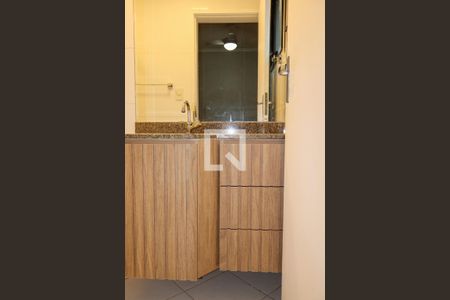 Apartamento à venda com 64m², 2 quartos e 1 vaga Apartamento à venda com 64m², 2 quartos e 1 vagaSuíte