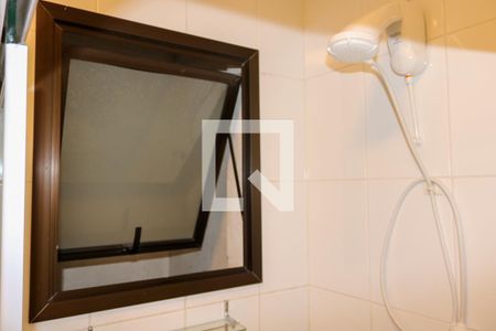 Apartamento à venda com 64m², 2 quartos e 1 vaga Apartamento à venda com 64m², 2 quartos e 1 vagaBanheiro Social