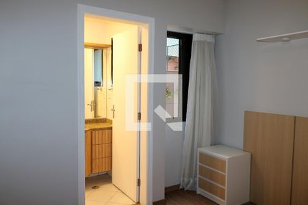 Apartamento à venda com 64m², 2 quartos e 1 vaga Apartamento à venda com 64m², 2 quartos e 1 vagaSuíte