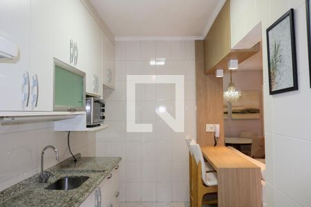 Apartamento à venda com 64m², 2 quartos e 1 vaga Apartamento à venda com 64m², 2 quartos e 1 vagaCozinha