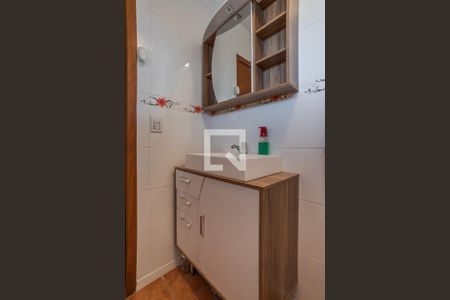 Casa de condomínio à venda com 170m², 3 quartos e 1 vaga Casa de condomínio à venda com 170m², 3 quartos e 1 vagaLavabo 2