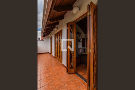 Casa de condomínio à venda com 170m², 3 quartos e 1 vaga Casa de condomínio à venda com 170m², 3 quartos e 1 vagaVaranda 1