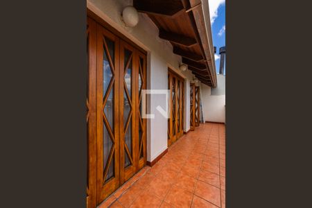 Casa de condomínio à venda com 170m², 3 quartos e 1 vaga Casa de condomínio à venda com 170m², 3 quartos e 1 vagaVaranda 1