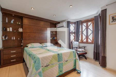 Casa de condomínio à venda com 170m², 3 quartos e 1 vaga Casa de condomínio à venda com 170m², 3 quartos e 1 vagaSuíte