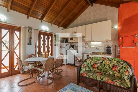 Casa de condomínio à venda com 170m², 3 quartos e 1 vaga Casa de condomínio à venda com 170m², 3 quartos e 1 vagaEspaço Gourmet