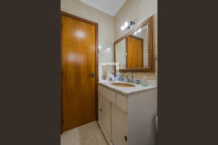 Casa de condomínio à venda com 170m², 3 quartos e 1 vaga Casa de condomínio à venda com 170m², 3 quartos e 1 vagaBanheiro Social