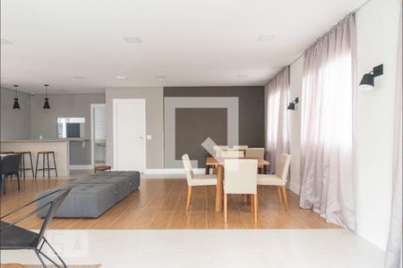 Apartamento à venda com 42m², 2 quartos e 1 vaga Apartamento à venda com 42m², 2 quartos e 1 vagaÁrea comum - Salão de festas