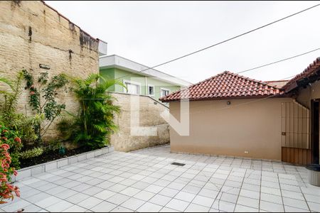 Casa à venda com 300m², 3 quartos e 1 vaga Casa à venda com 300m², 3 quartos e 1 vagaQuintal
