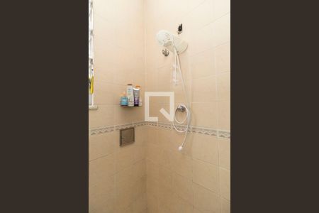 Apartamento à venda com 176m², 3 quartos e 2 vagas Apartamento à venda com 176m², 3 quartos e 2 vagasDetalhe do Banheiro Social