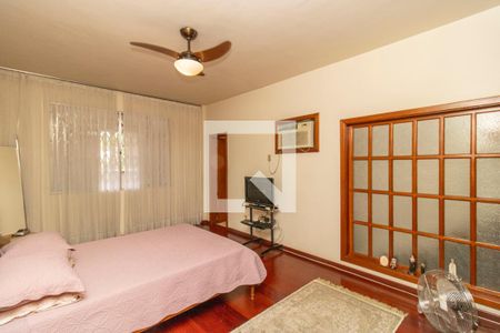 Apartamento à venda com 176m², 3 quartos e 2 vagas Apartamento à venda com 176m², 3 quartos e 2 vagasSuíte